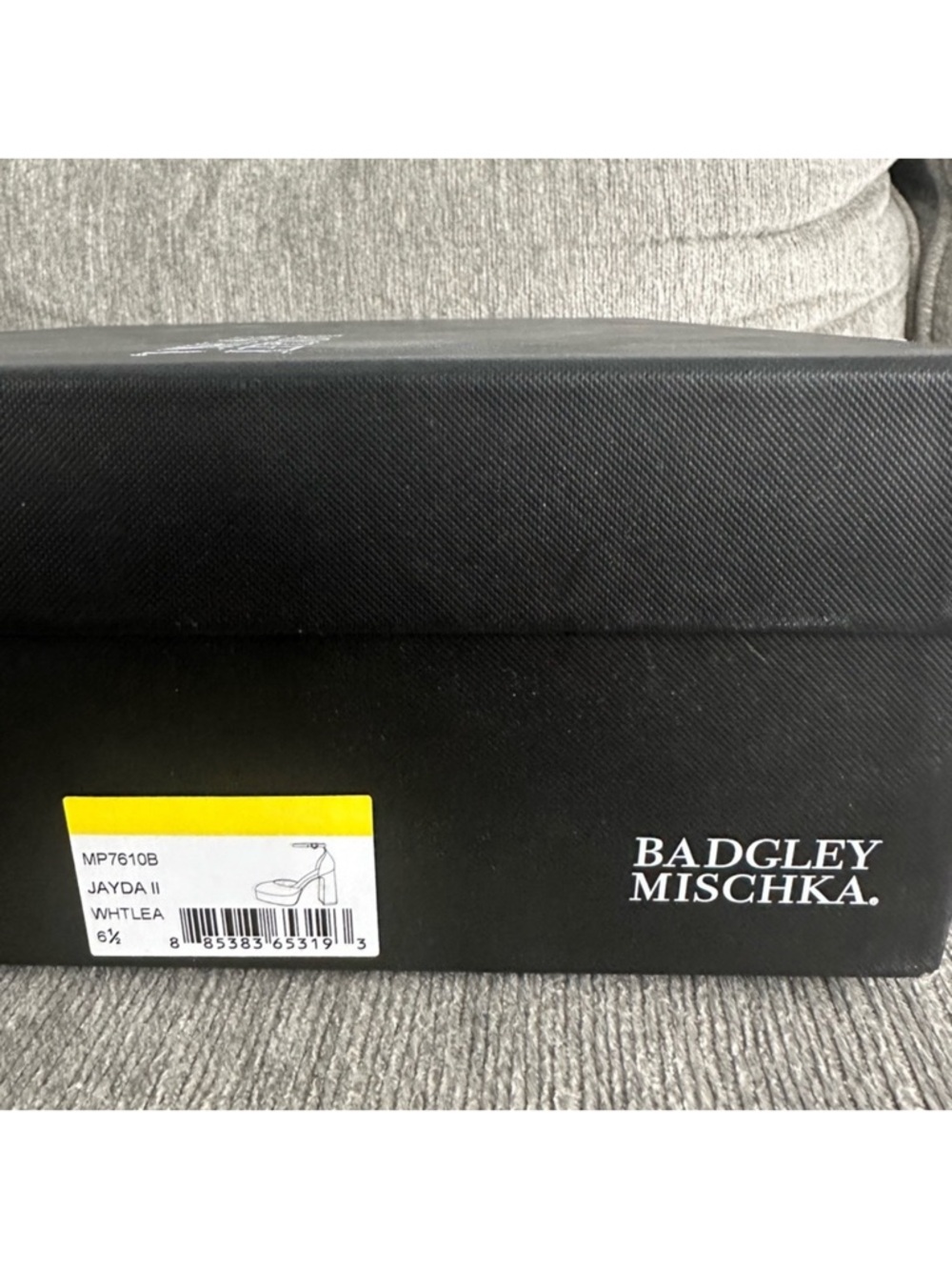 New in Box - Never Worn! Badgley Mischka Jayda II - Picture 12 of 14